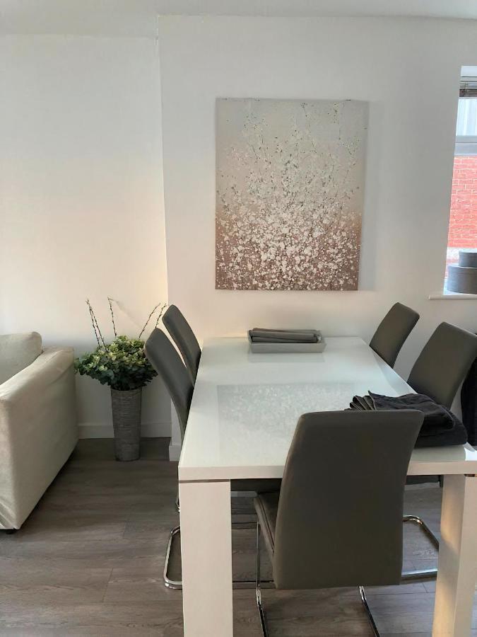 Ella Court Devon Apartment ทอร์คิ ภายนอก รูปภาพ