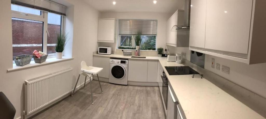 Ella Court Devon Apartment ทอร์คิ ภายนอก รูปภาพ